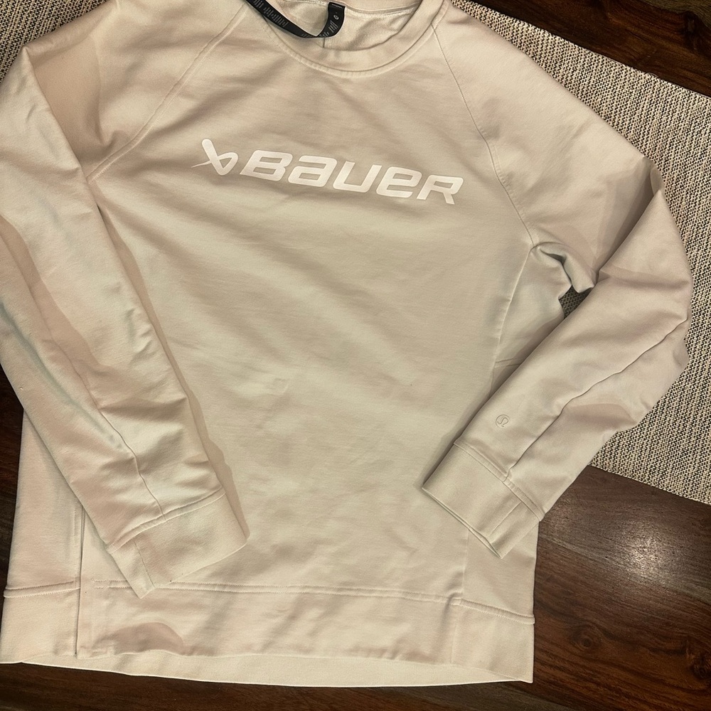Bauer Hockey  X Lululemon collab Off-White Sweatshirt